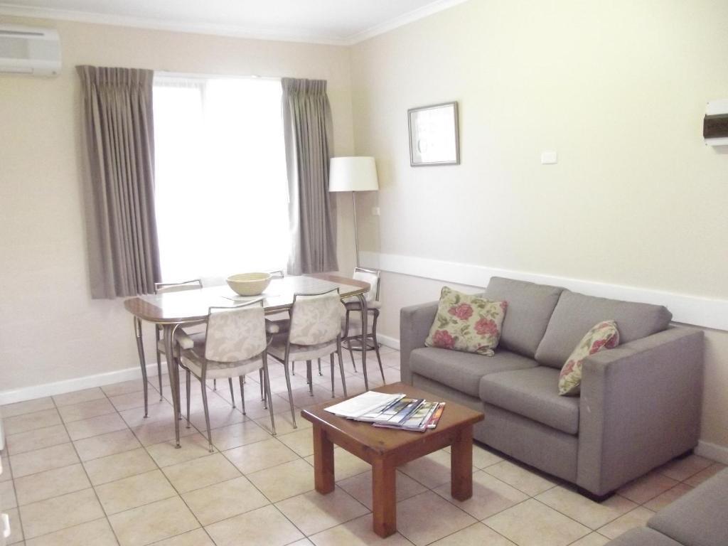 Lakes Entrance Holiday Units Екстер'єр фото